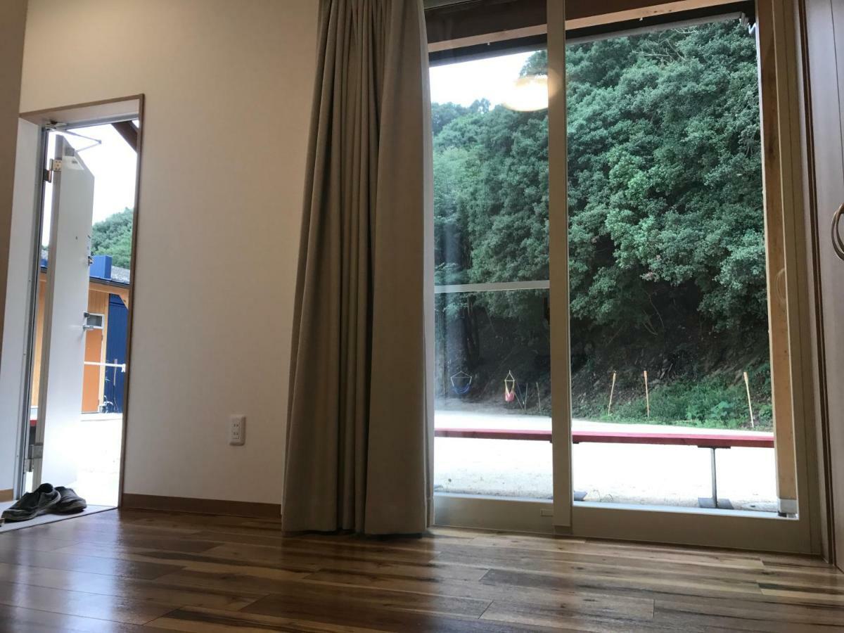 Hotel Penssion Ama Terrasse Minamiawaji Exterior foto